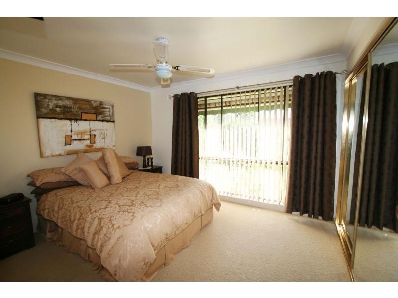 18 Comerford Close, Aberdare NSW 2325