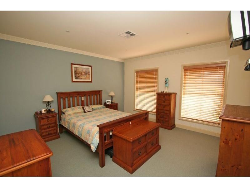 6 Grey Gum Drive, Weston NSW 2326