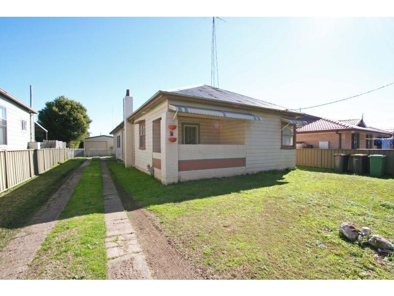 2 Condon Avenue, Cessnock NSW 2325
