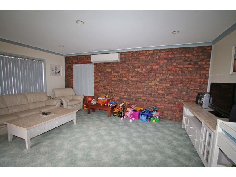 21 Walmsley Street, Millfield NSW 2325