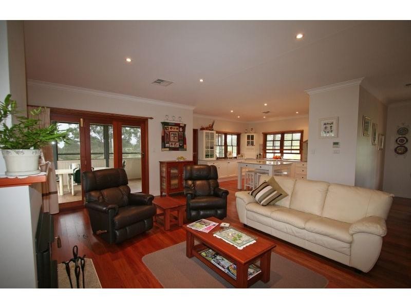 Lovedale NSW 2325