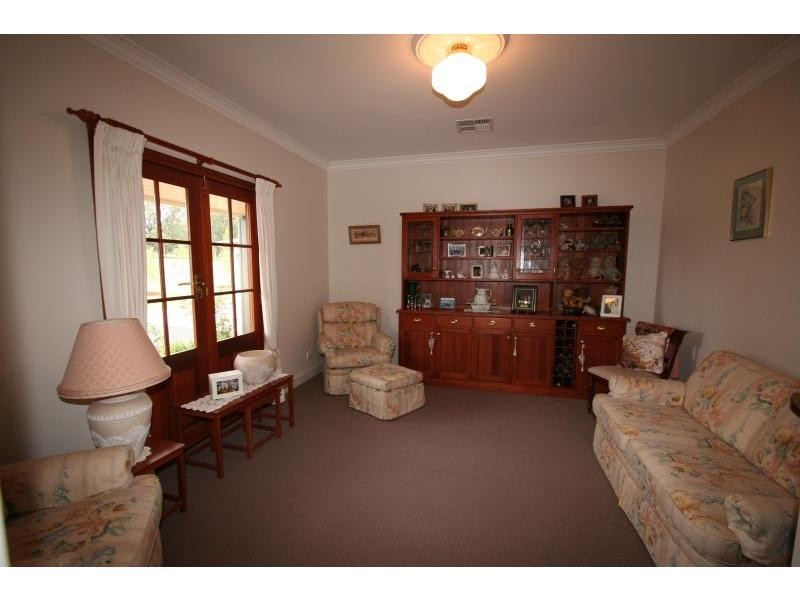 Lovedale NSW 2325