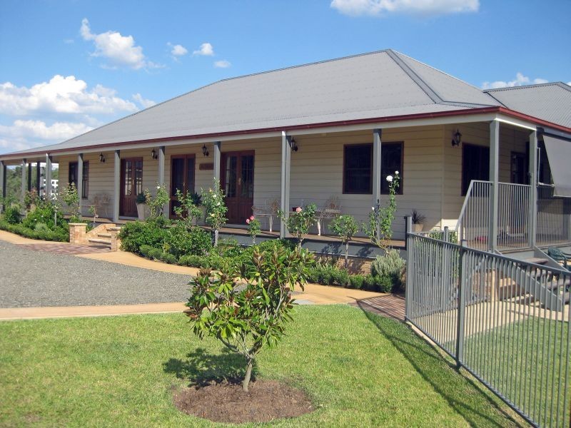 Lovedale NSW 2325