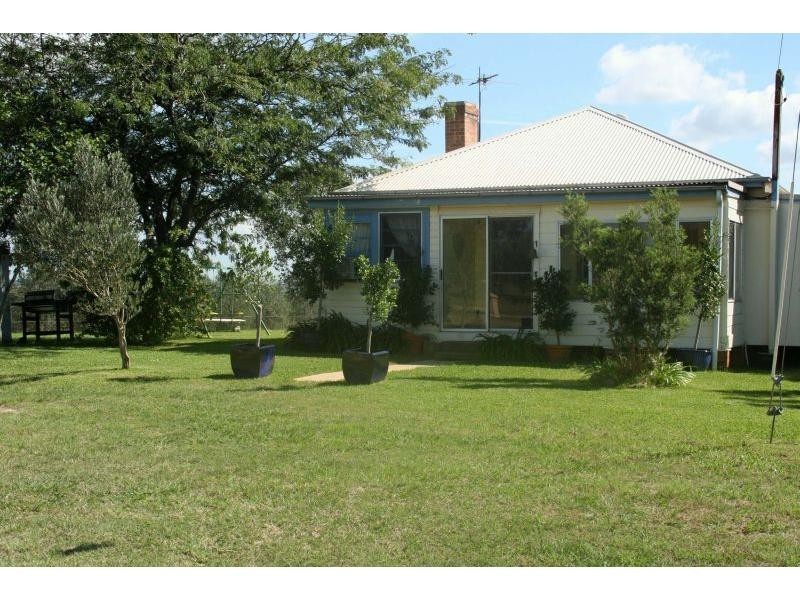 42 Trefolly Road, Singleton NSW 2330