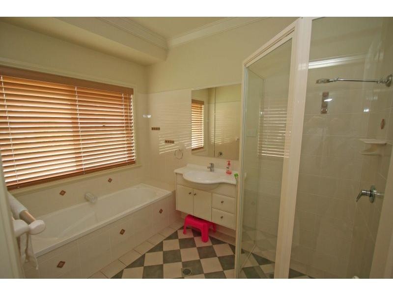 6 Grey Gum Drive, Weston NSW 2326