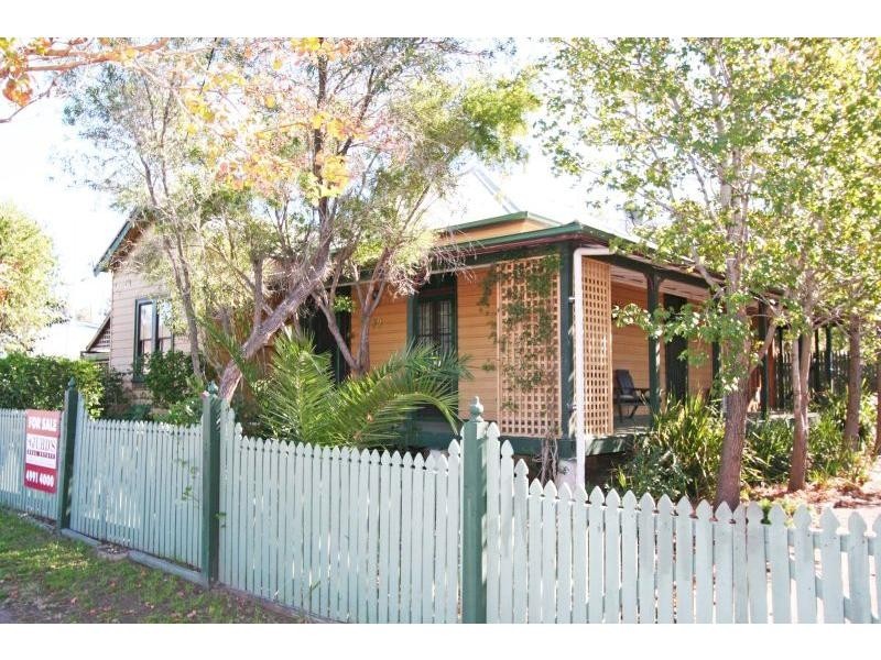 72 Wollombi Road, Cessnock NSW 2325