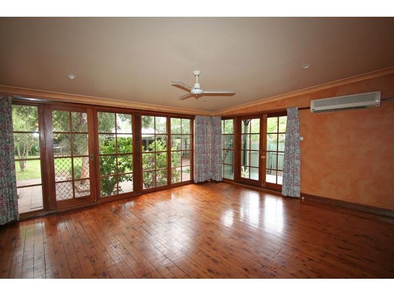 72 Wollombi Road, Cessnock NSW 2325