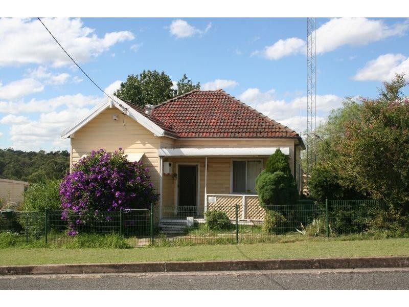10 Harris Street, Cessnock NSW 2325