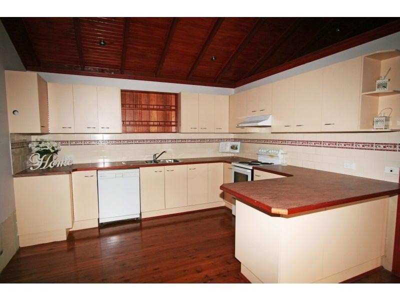 15 Murray Street, Abernethy NSW 2325