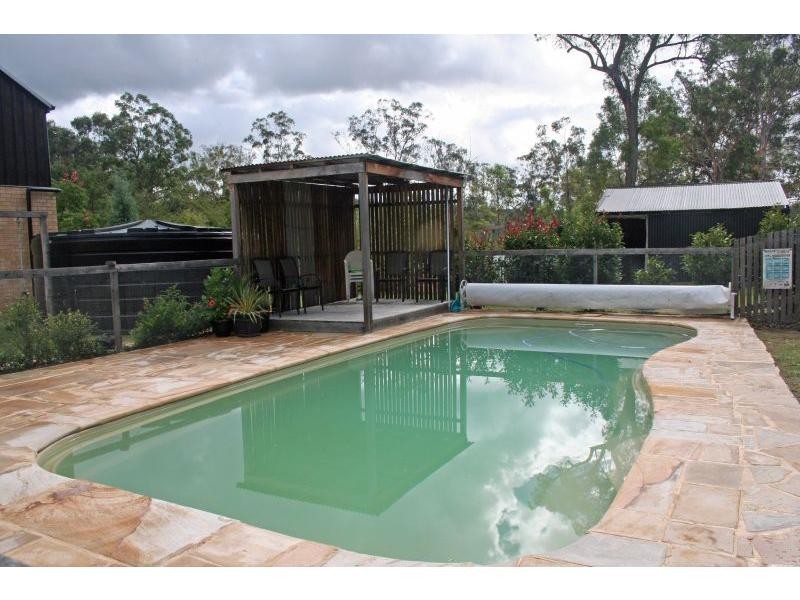 68 Rugby Street, Ellalong NSW 2325