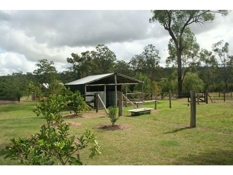 68 Rugby Street, Ellalong NSW 2325