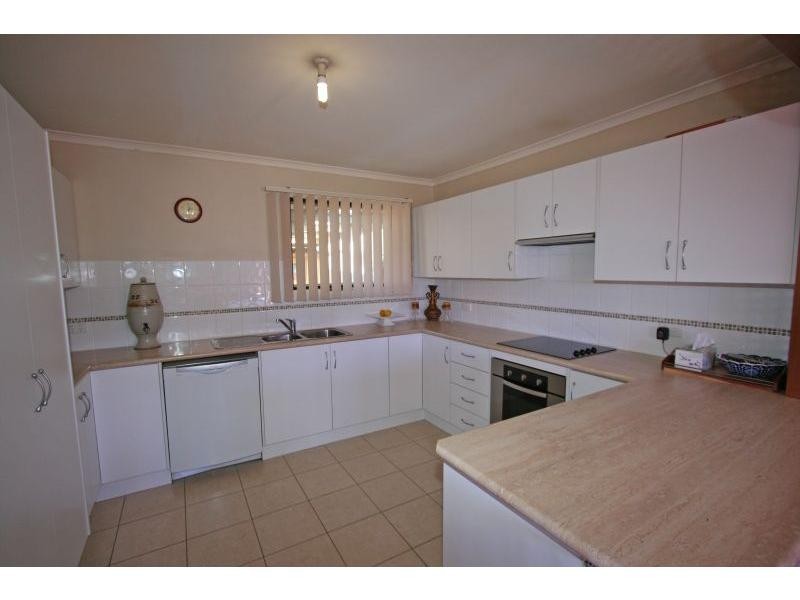 36 Rugby Street, Ellalong NSW 2325