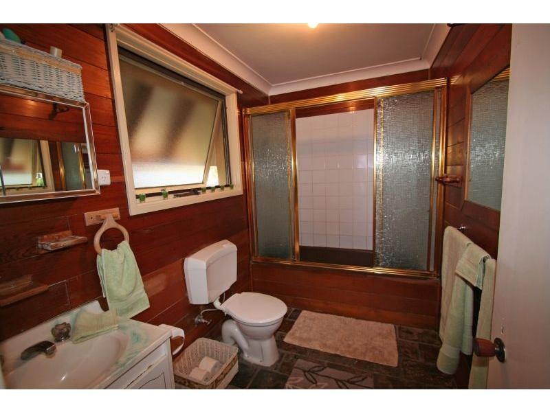 36 Rugby Street, Ellalong NSW 2325