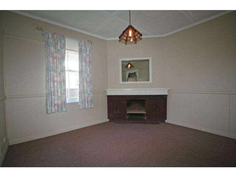26 Maclean Street, Cessnock NSW 2325