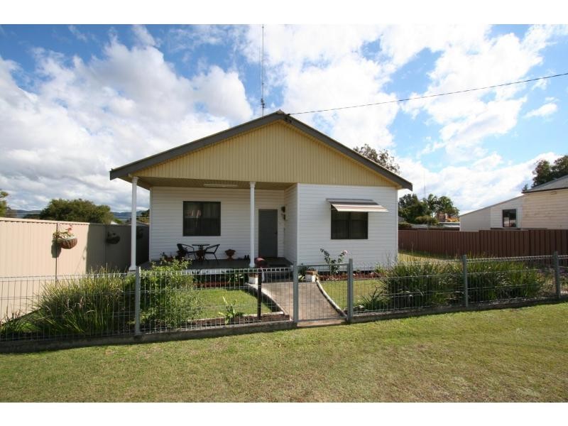3 George Street, Cessnock NSW 2325