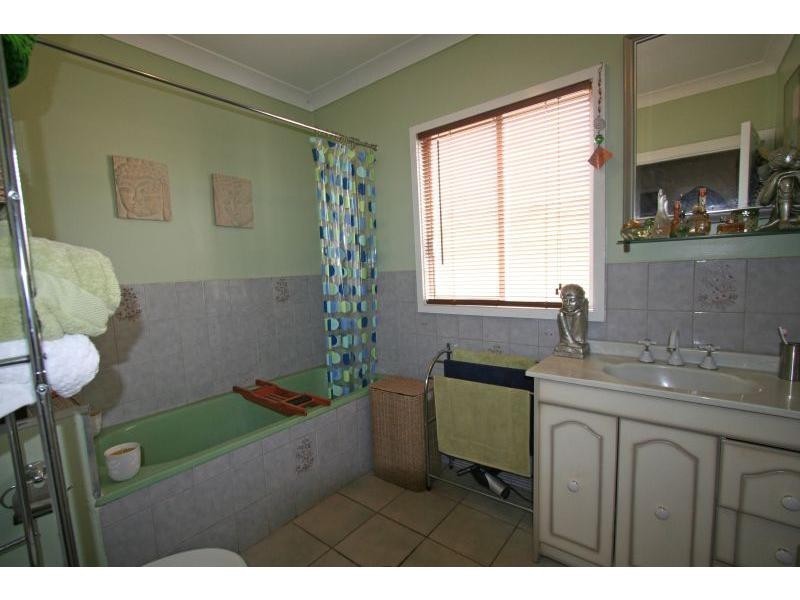 49 Macquarie Avenue, Cessnock NSW 2325