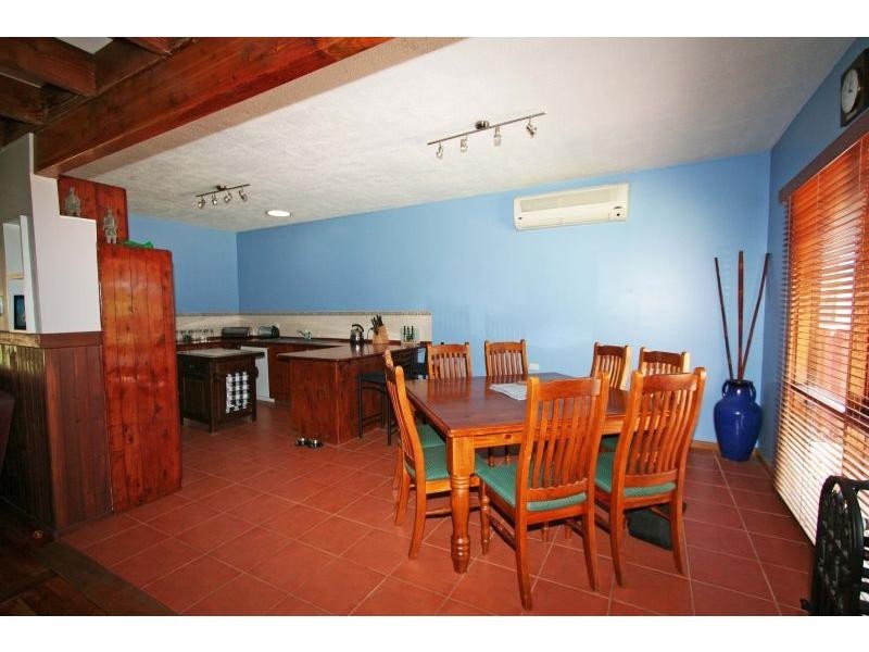 10 Bruce Street, Abernethy NSW 2325