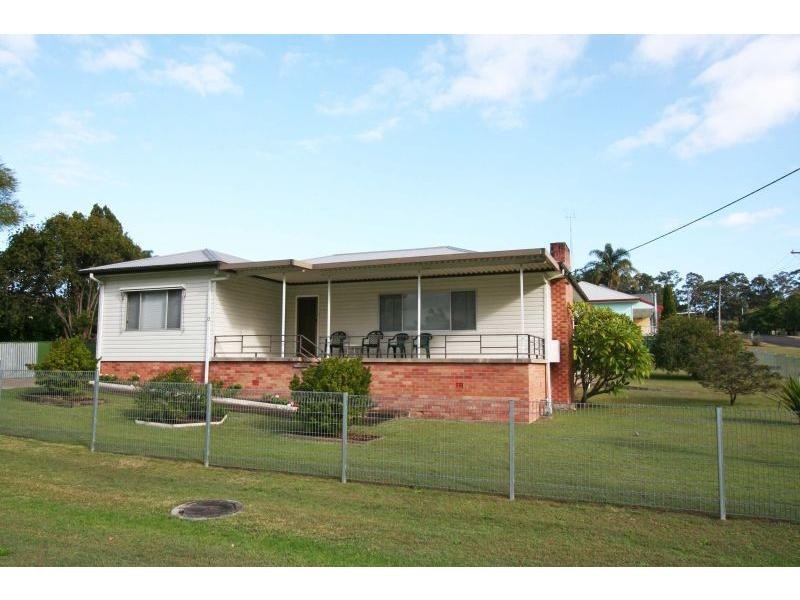 12 Goulburn Street, Abermain NSW 2326