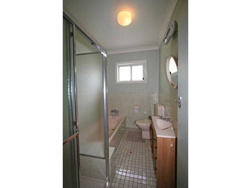 12 Goulburn Street, Abermain NSW 2326