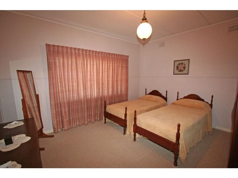 12 Goulburn Street, Abermain NSW 2326