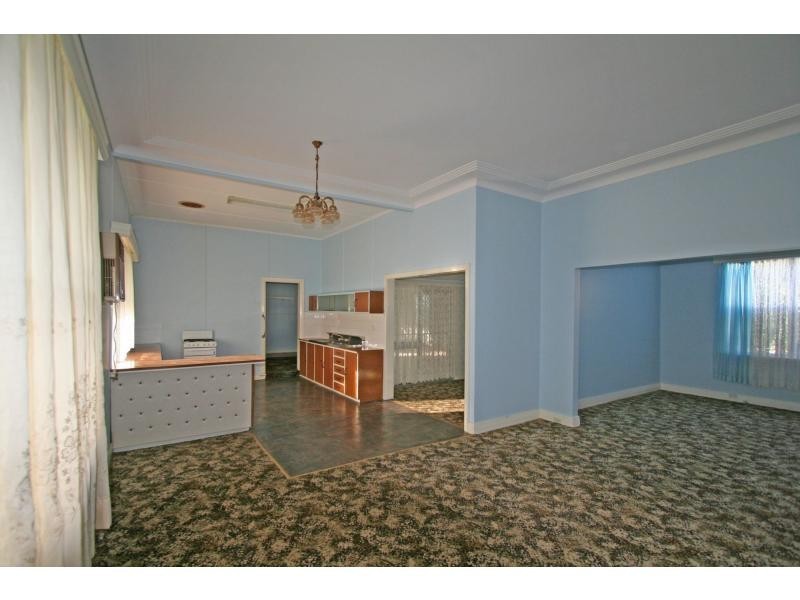 50 Hall Street, Cessnock NSW 2325