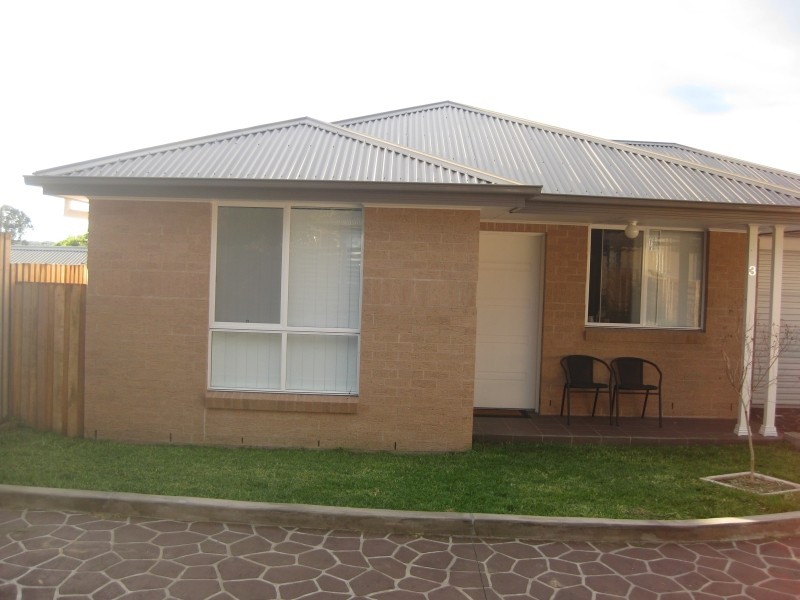 3/1-3 Desmond Street, Cessnock NSW 2325