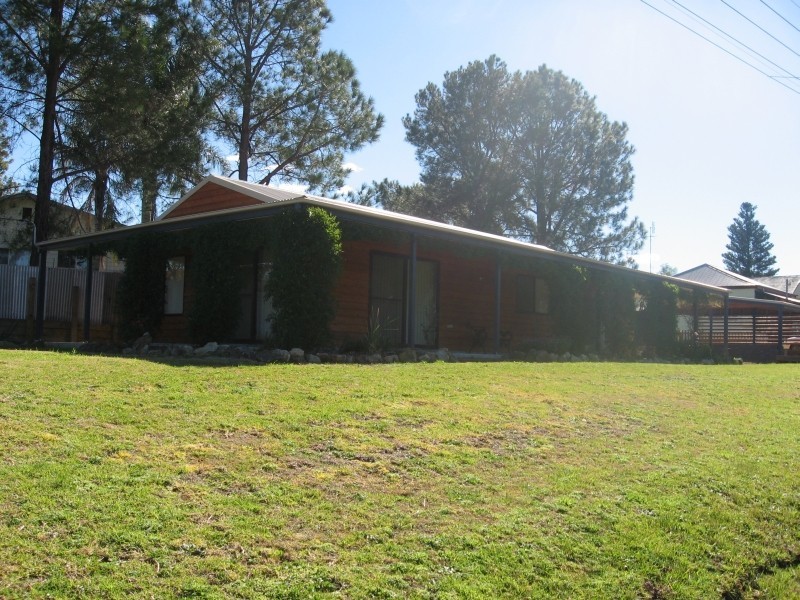 52 Bennett Street, Millfield NSW 2325