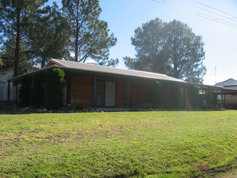 52 Bennett Street, Millfield NSW 2325