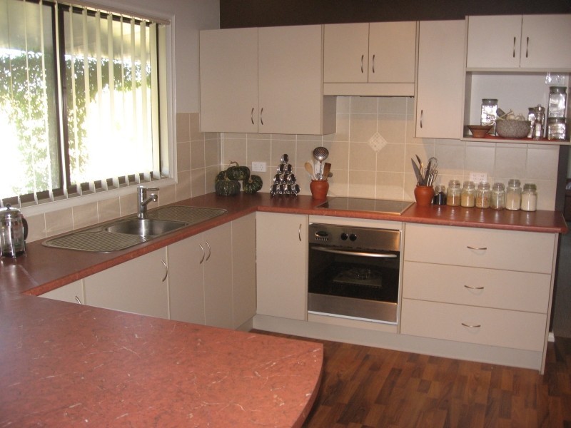 52 Bennett Street, Millfield NSW 2325
