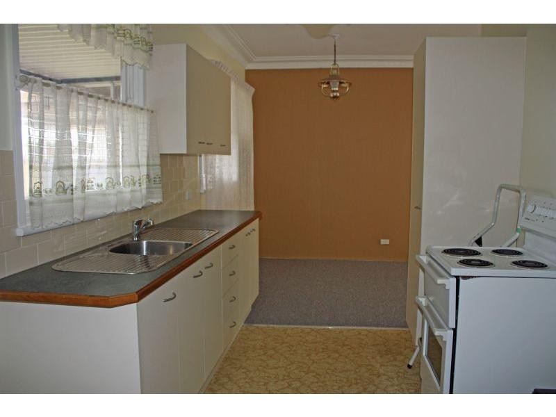 96 Mount View Road, Cessnock NSW 2325