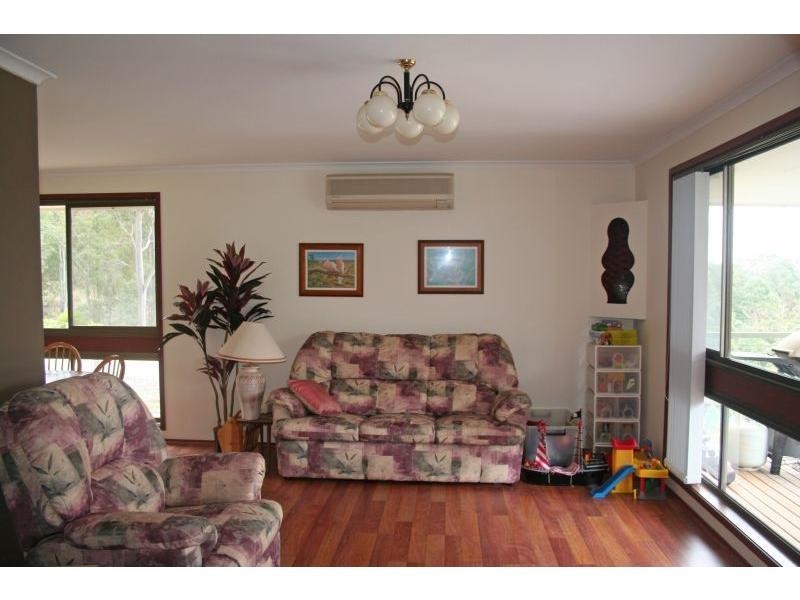 196 Rodney Road, Mount Vincent NSW 2323