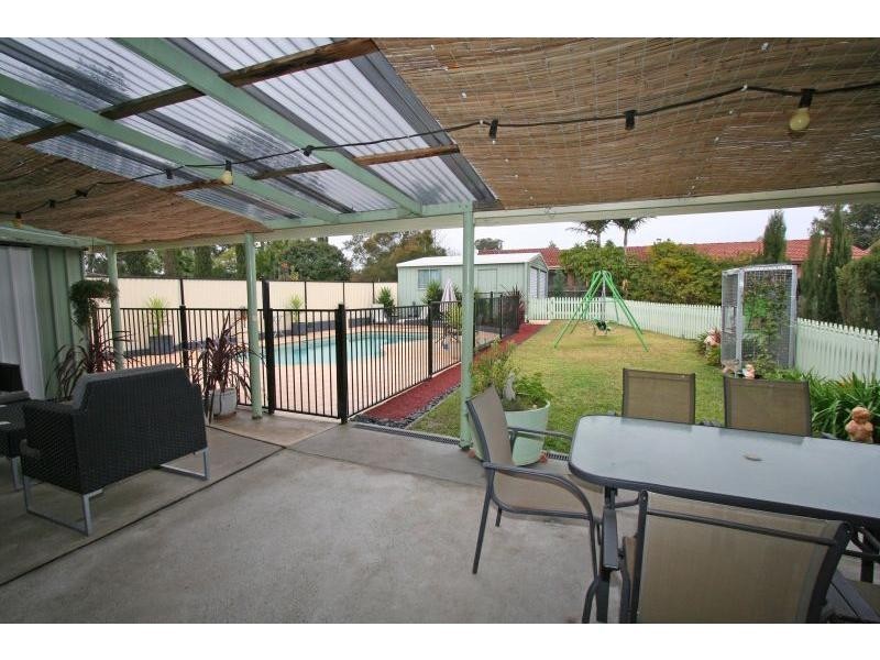 4 Colliery Street, Aberdare NSW 2325