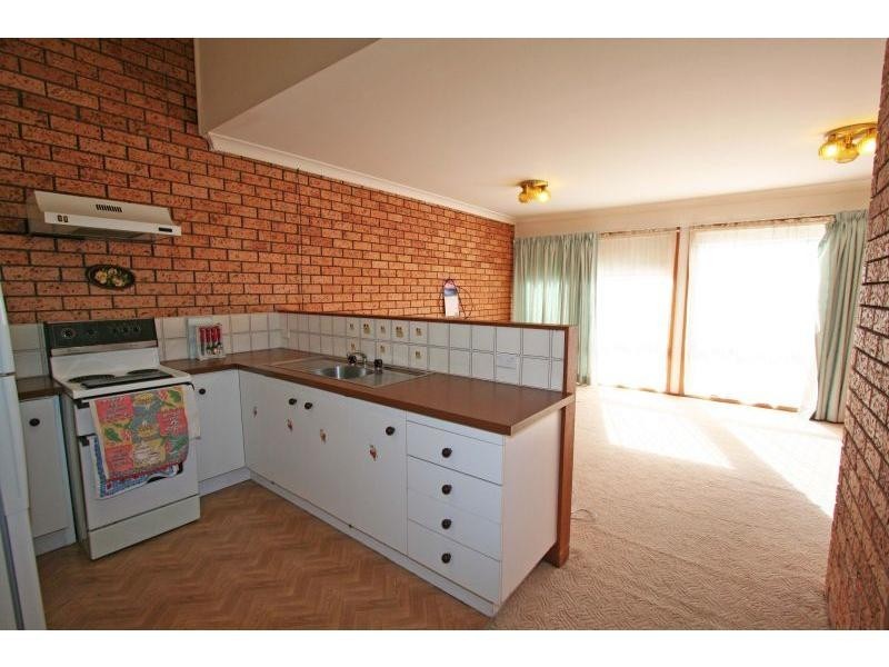 3/36 Cumberland Street, Cessnock NSW 2325