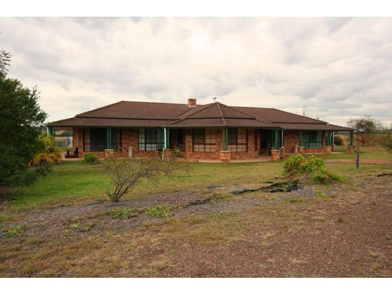 72 Wine Country Drive, Nulkaba NSW 2325