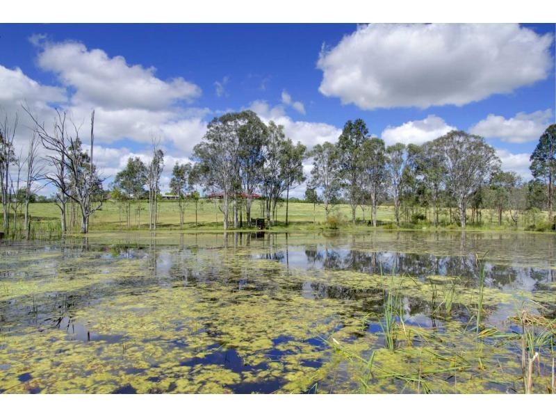 24 The Ballabourneen, Lovedale NSW 2325