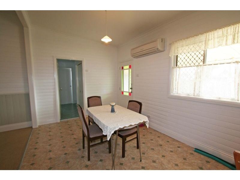 4 Gordon Avenue, Cessnock NSW 2325