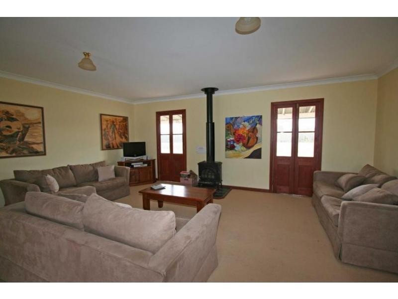 Lovedale NSW 2325