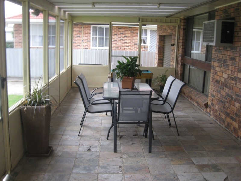 12 Mavis Street, Cessnock NSW 2325