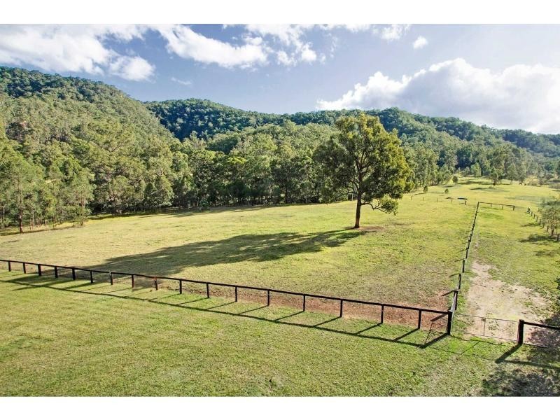 210 Hayes Road, Millfield NSW 2325