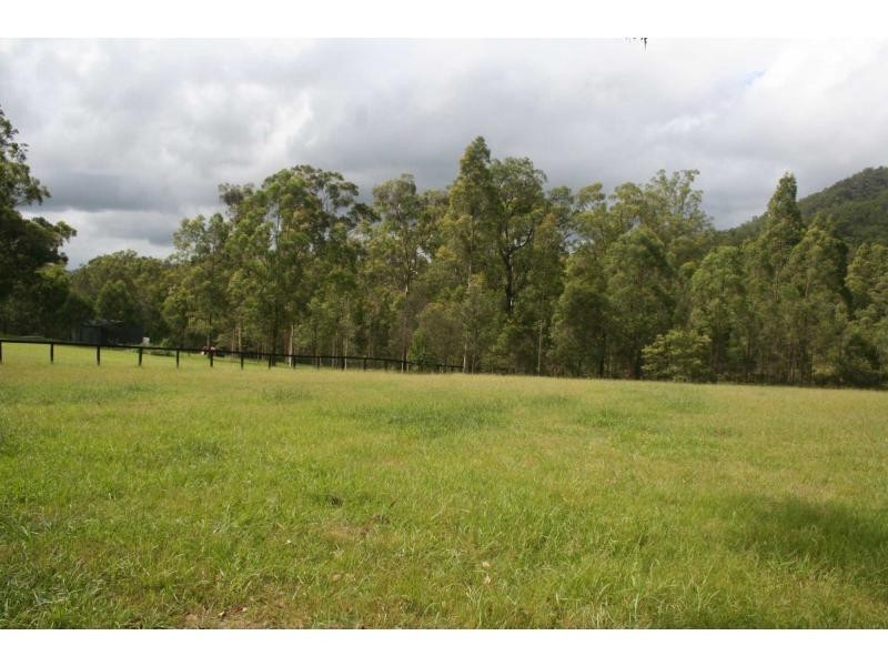 210 Hayes Road, Millfield NSW 2325