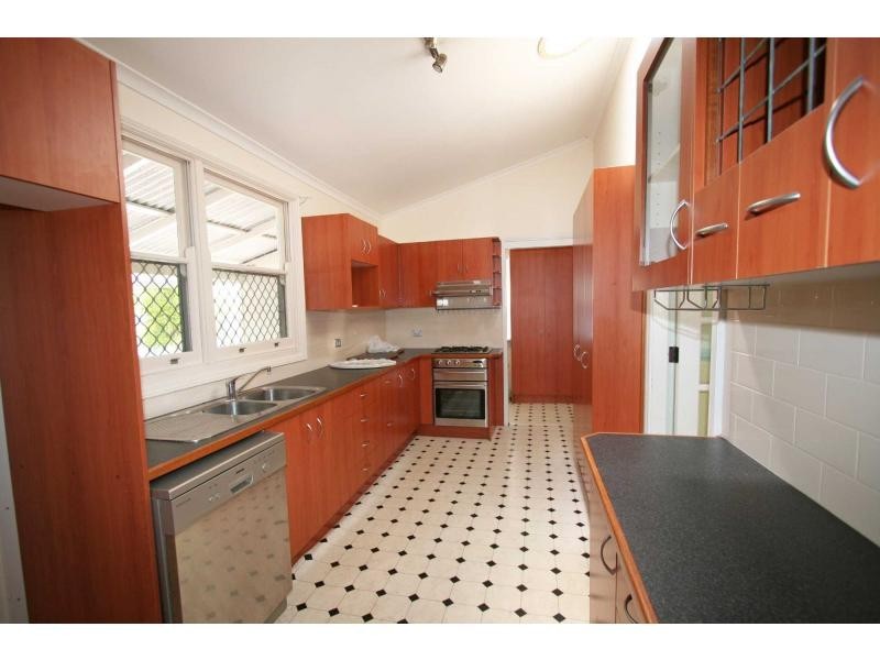 37 Church Street, Cessnock NSW 2325