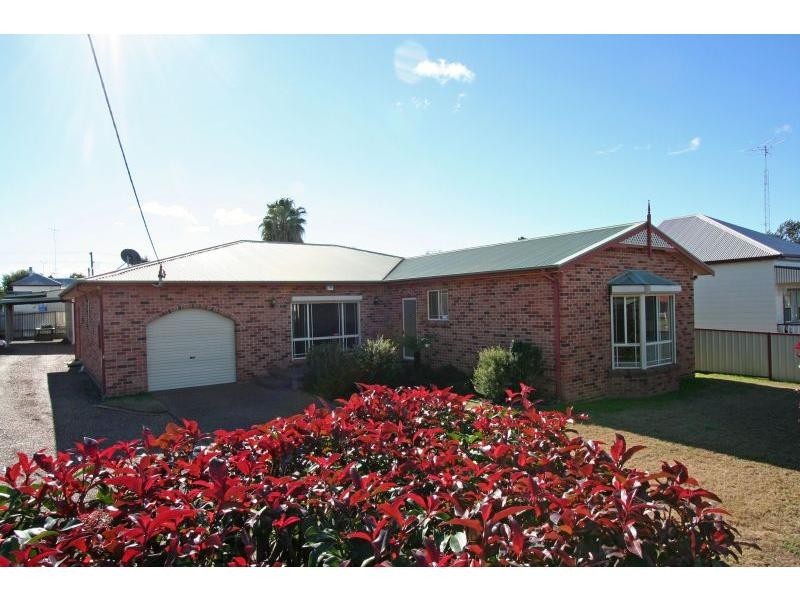 30 Margaret Street, Cessnock NSW 2325