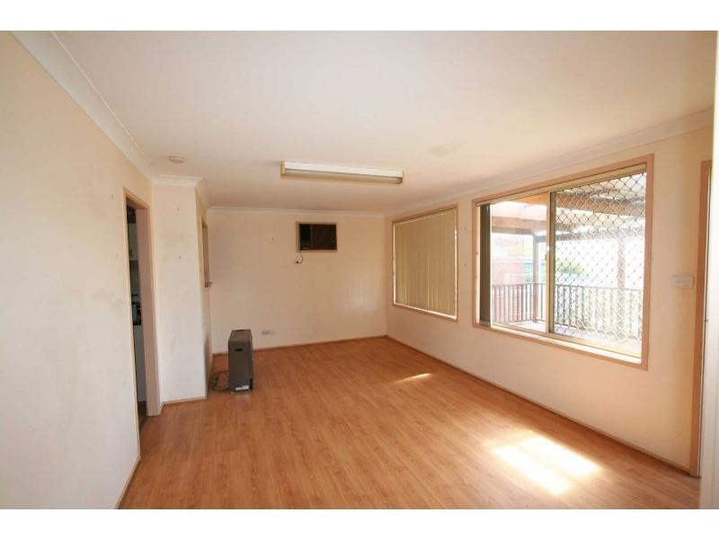 41 Seventh Street, Weston NSW 2326