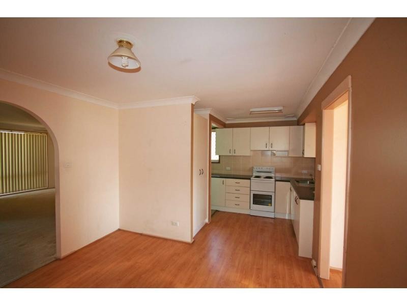 41 Seventh Street, Weston NSW 2326