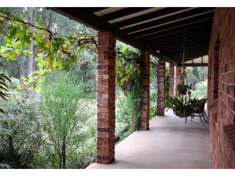 25 Wollong Road, Quorrobolong NSW 2325