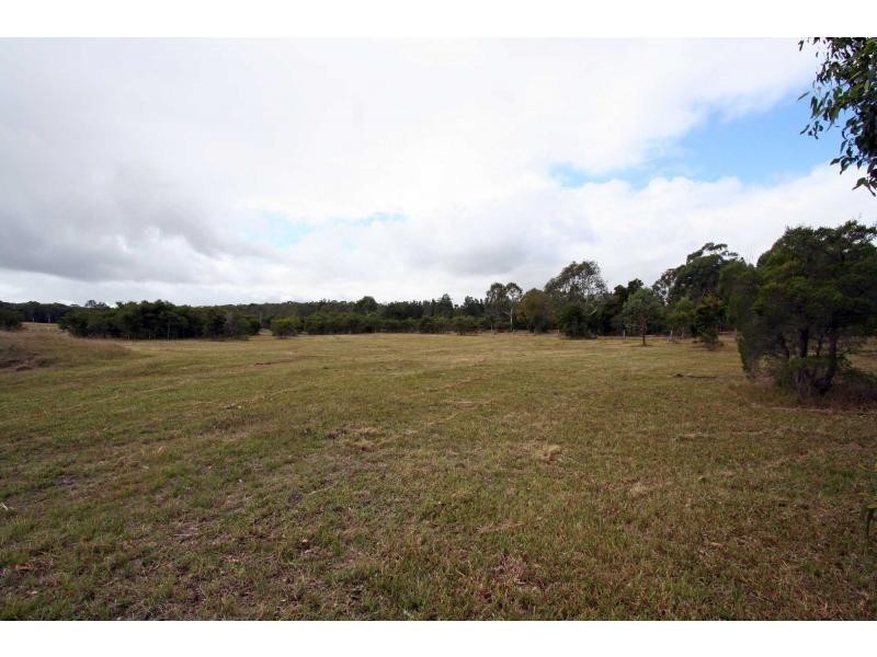 25 Wollong Road, Quorrobolong NSW 2325