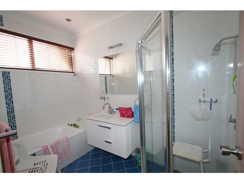 38 Mills Crescent, Cessnock NSW 2325