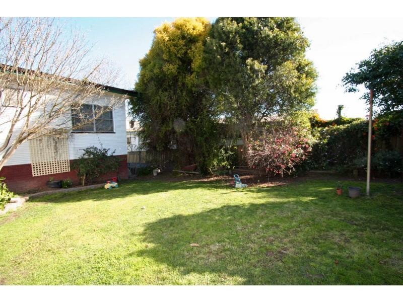 38 Mills Crescent, Cessnock NSW 2325