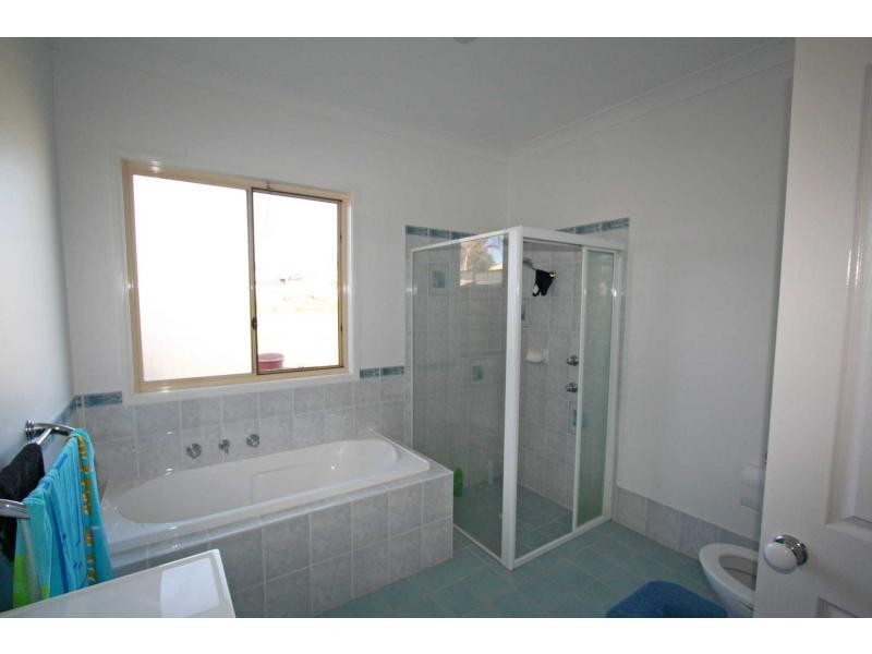 33 John Street, Ellalong NSW 2325