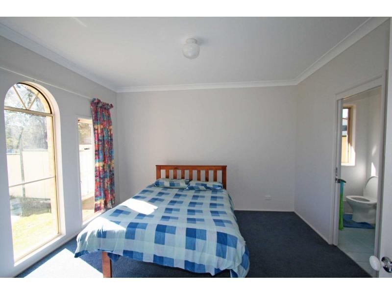33 John Street, Ellalong NSW 2325